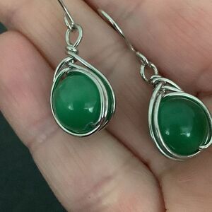 Green Round Gemstone  Earrings, Faux Jade or Aventurine in Silver Tone
